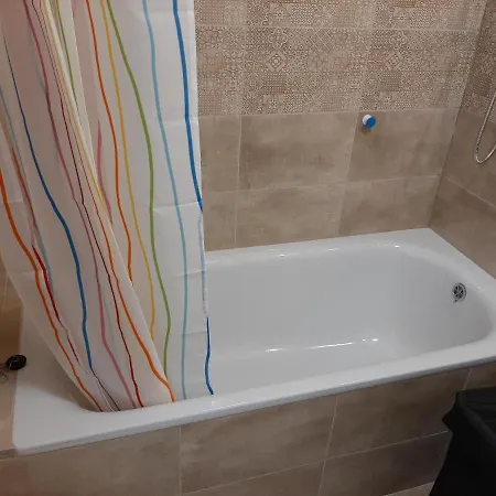 Cherry & Free Parking Apartment Bratislava