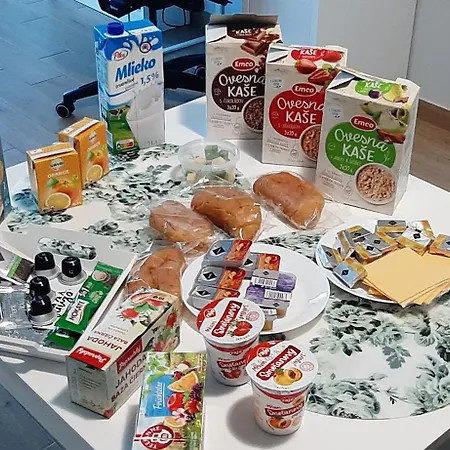 Cherry & Free Parking Братислава