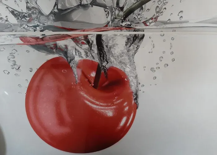 Cherry & Free Parking Апартаменти *