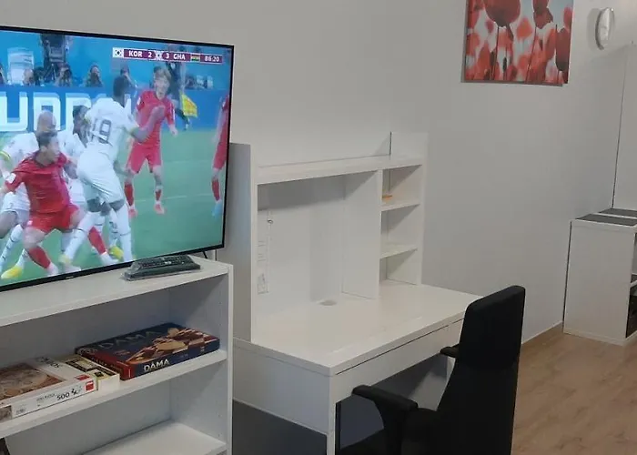 Cherry & Free Parking Апартаменти Братислава