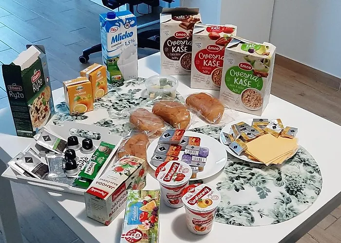 Cherry & Free Parking Братислава