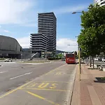 Cherry & Free Parking Apartment